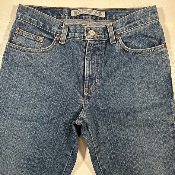 Express Jeans Wm 3/4 Regular Precision Fit Low Rise Flare Blue Cotton 90s Y2K - Picture 3 of 10